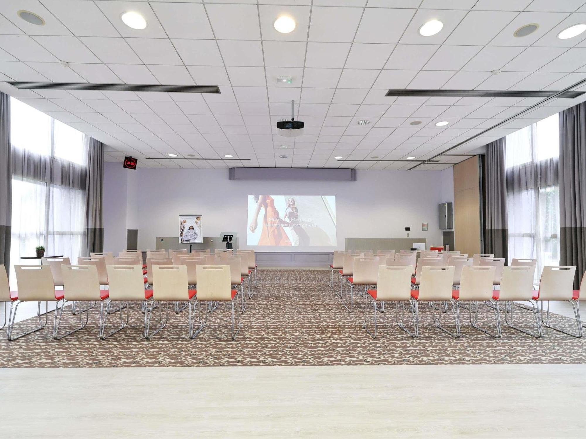 Mercure Grenoble Centre Porte Des Alpes 외부 사진
